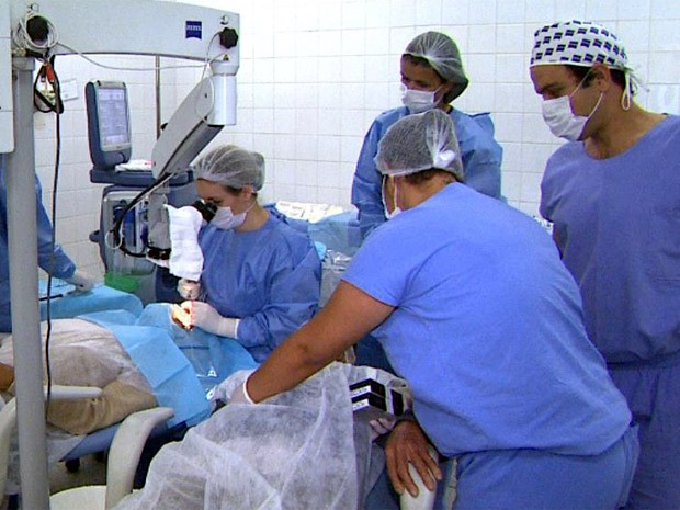 As mais comuns são comuns são de catarata, hérnia, vesícula, varizes, amígdala/adenoide e ortopédicas (Foto: G1)